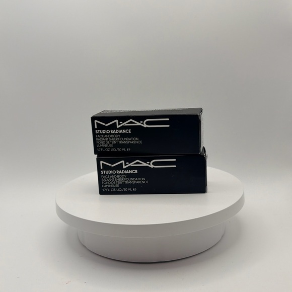 MAC Studio Radiance Face and Body N9 NEW authentic 2 pack